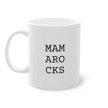 Weisse Design Tasse "Mama rocks"