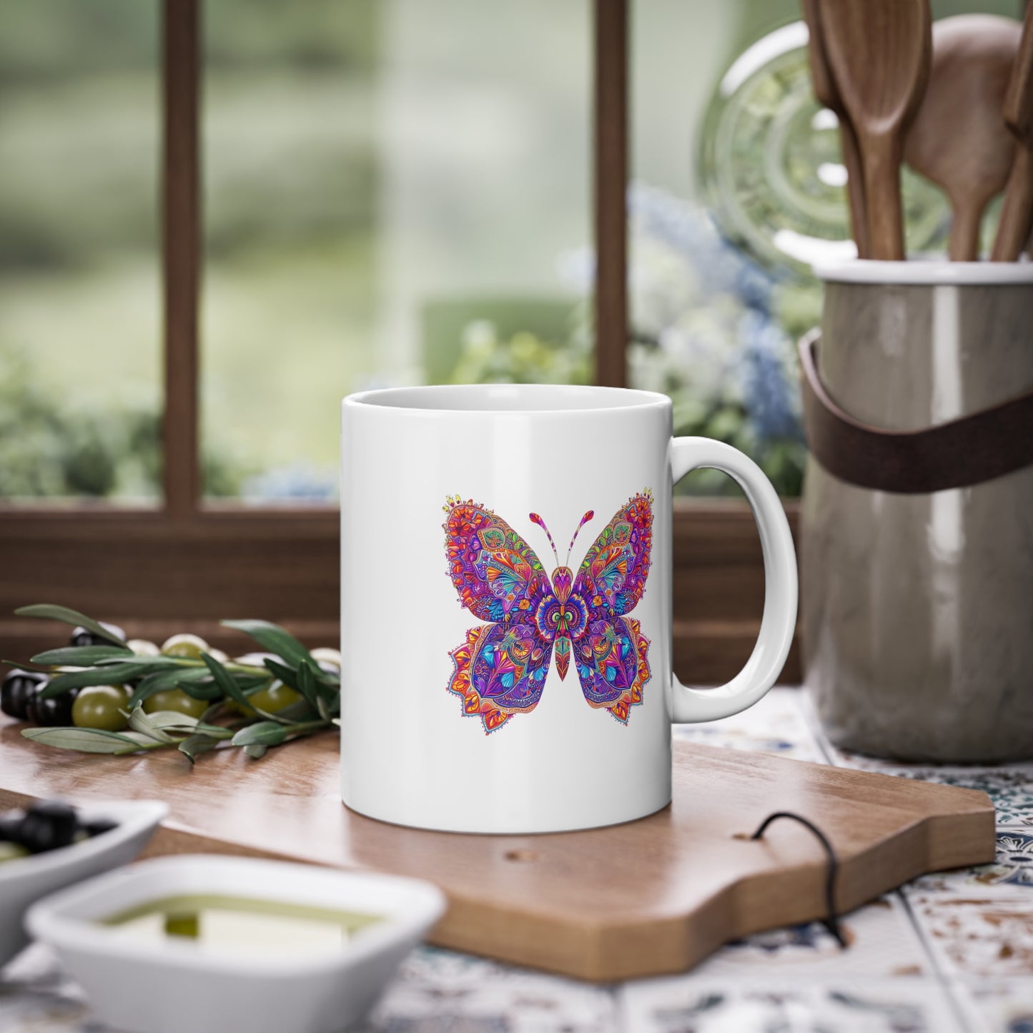 Weisse Mandala Tasse Schmetterling 1