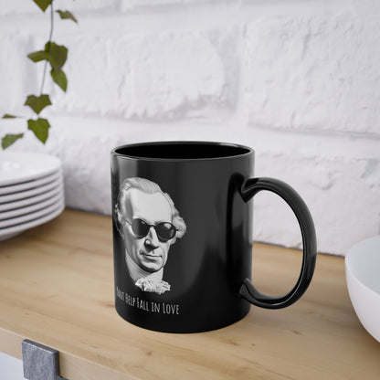 Schwarze Philosophen Tasse "Can`t help fall in Love"